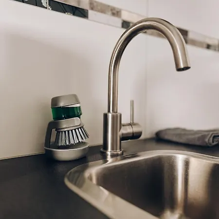 Neuwertiges Mit Schnellem Wlan, Glasfaser, Kostenlose Privatparkplatz Auch Fuer Transporter Geeignet R11 Freiberg am Neckar