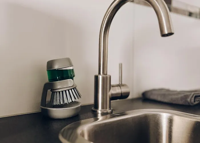 Neuwertiges Mit Schnellem Wlan, Glasfaser, Kostenlose Privatparkplatz Auch Fuer Transporter Geeignet R11 Freiberg am Neckar